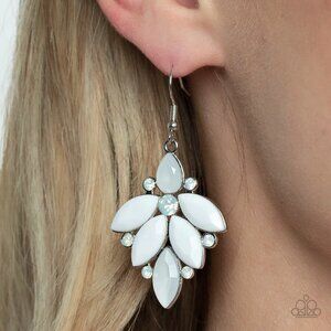 Paparazzi Jewelry Accessories - Fantasy Flair - White Earrings - Vintage